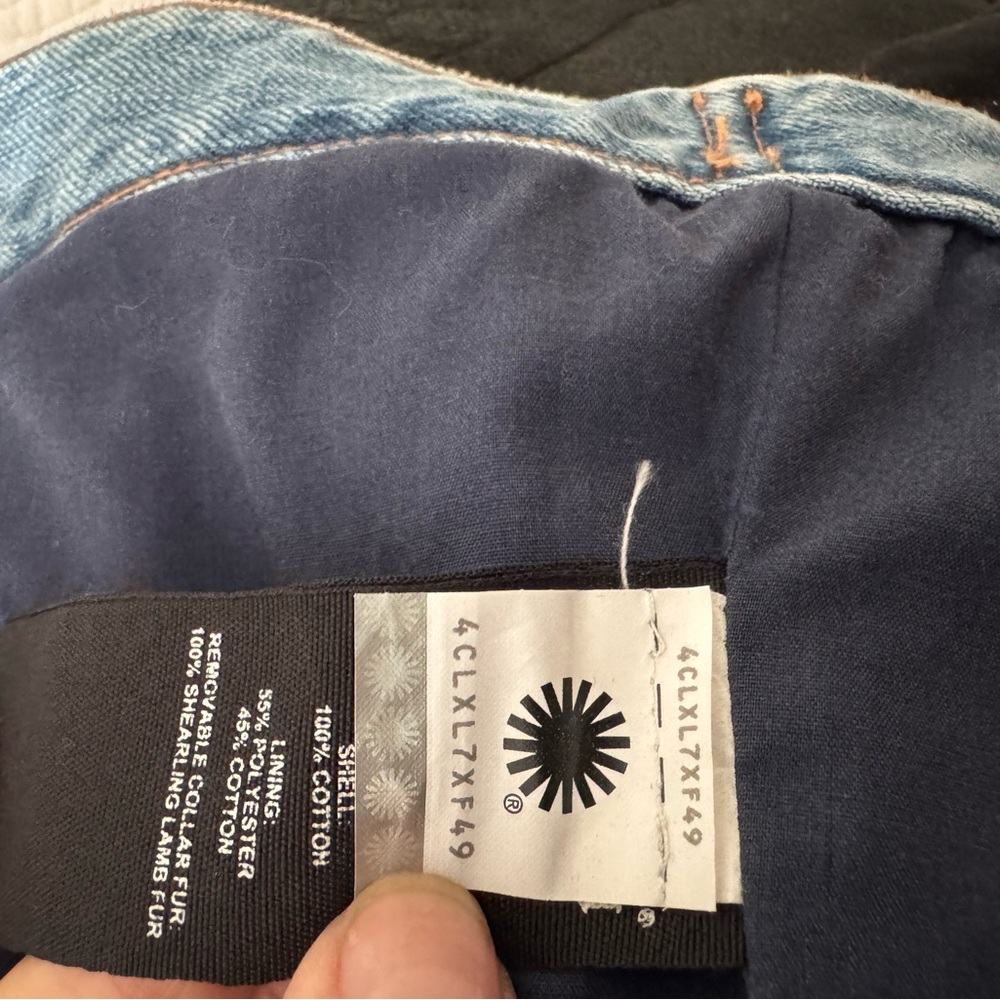 STORE CLOSING SALE UGG women’s Denim Jacket with Sherpa Collar - Picture 8 of 9